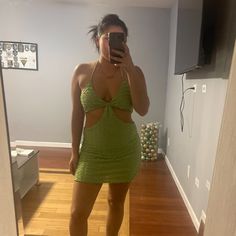 Never Worn Chic Green Mini Dress With Cutout, Summer Green Mini Dress With Cutout, Green Cutout Mini Dress For Spring, Spring Green Mini Dress With Cutout, Casual Cutout Dress For Party, Green Summer Mini Dress For Night Out, Green Cutout Dress For Day Out, Casual Green Mini Dress For Night Out, Spring Casual Mini Dress With Cutout