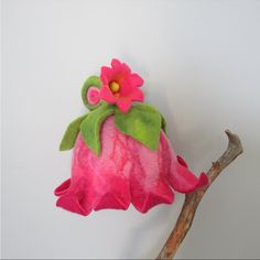 Hand Made Felt Hat. Never Used. Decided To Change My Halloween Costume So I Am Selling It. Very Cute Can Fit Kid Or Adult Head Size 57cm Felt Flower Hat, Flower Hat Pattern, Fairy Hat, My Halloween Costume, Flower Hat, Flower Hats, Felt Flower, Felt Hat, Exercise For Kids