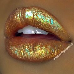 See this Instagram photo by @patmcgrathreal • 10.7k likes Yellow Lips, Orange Lips, Lip Gloss Colors, Foto Tips, Hot Lips