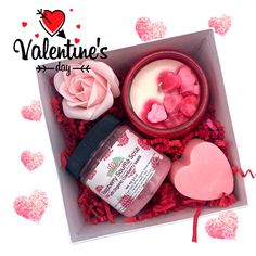 Bath Gift Set for Her - Gentle Raspberry Scrub, Strawberry Shea Butter Soap, Bella's Kiss Candle and Soap Petals - Gift Valentine Day Candles For Valentines Day, Valentines Soap Ideas, Box Saint Valentin, Candles Valentines Day, Valentine’s Day Candles, Candles Dessert, Valentines Day Candles, Valentines Candles, Soap Valentine