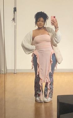 #kawaii #kawaiiplussize #plussizeoutfits #pinkcore #pinkaesthetic #soft #softgirl #softcore #coquette #aesthetic #coquetteplussize #pastelcore #cutecore #pinkgirl, Plus size outfit inspo, pink outfit, pinkcore, pink aesthetic, soft, soft girl, softcore, coquette, coquette plussize, cutecore, cute fashion, soft makeup, hyperfem, cutesy aesthetic, dollcore, dollette, girly, bows, ribbons Goth Fits Plus Size, Unique Pink Outfits, Pink Chill Outfit, Coquette Midsize Outfits, Plus Sized Face Claim, Y2k Outfits Plus Size Baddie, Cozy Girly Outfits, Pink Outfits Midsize