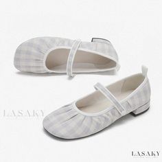 Lasaky - Beautifully Designed Single-Shoe Styles Black Canvas Shoes, Comfortable High Heels, Chic Heels, Designer High Heels, Shoe Sole, Flats Patterns, Mary Jane Heels, Canvas Shoes Women, Black High Heels