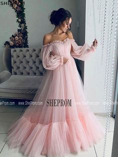 Buy Beautiful Pink Tulle Pleated Prom Dress With Off Shoulder Long Sleeves id#TZ2325 at SheProm. SheProm.com is an online store with thousands of formal dresses. Shop 100% authentic prom dresses with free standard shipping. Blue Tulle Prom Dress, Tulle Prom Dress Long, Kain Tile, Custom Prom Dress, Long Sleeve Prom, Dresses Boho, Vintage Prom, Prom Dresses Vintage, Maxi Dress Prom