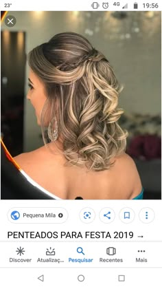 Hairstyles For Wedding Mom, Face Framing Curls Wedding, Madrina Hairstyles Down, Hair Styles For Mother Of The Groom Up Dos, Wedding Hair Ideas For Short Hair Shoulder Length, Wedding Hairstyles For Grooms Mother, Hairdo For Mother Of Groom, Hair Dos For Medium Hair Formal, Mom Of Bride Hairstyles Short