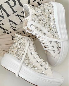 sneakers handmade custommade converse all star Bejeweled Sneakers, Upcycle Shoes, Shoe Makeover, Embellished Shoes, Leather Sandals Women, Swag Shoes, July 17, Custom Sneakers, Painted Shoes