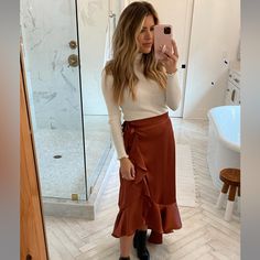 Burnt Orange Skirt Long Orange Skirt Outfit, Burnt Orange Skirt Outfit, Burnt Orange Top Outfit, Burnt Orange Outfit, Pattern Skirt Outfit, Orange Top Outfit, Orange Skirt Outfit, Burnt Orange Skirt, Red Leather Mini Skirt