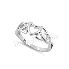 About item:- Heart ring Tittle:-Celtic Knot Ring, Heart Embedded in Infinity, Hallmarked 925 Sterling Silver, Scotland Edinburgh Design, Scottish Jewelry, Celtic Jewelry, I love you Ring, Thank You Ring, Rings for women, Christmas gift - Choose your size in the variation at check-out! - All rings comes in jewel bag. Benefits of wearing silver:- Wearing silver jewelry is proved in fighting infection and preventing yourself from cold and flu, and many kinds of bacteria and viruses. Silver helps expand blood vessels elastic. This condition makes it possible for the quick formation of bones and healing of the various parts of body from wound to bruises. Ring For Mother's Day Gift Ring For Father's Day Gift Ring For Promise Ring For Valentine' Day Ring For Halloween Party Ring For Christmas Day Scottish Jewelry, Scotland Edinburgh, Jeweled Bag, Scottish Jewellery, Mom Ring, Celtic Knot Ring, Ring Heart, Knot Ring, Celtic Jewelry