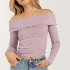 Full Tilt Fold Over Off The Shoulder Long Sleeve Top. Color - Lilac Size Medium A Stylish And Versatile Wardrobe Essential That Combines Comfort With A Touch Of Elegance. This Top Features An Off-The-Shoulder Design, Allowing You To Showcase Your Neckline And Collarbone, While The Fold-Over Detail Adds A Hint Of Sophistication. Long Sleeves. Fitted Silhouette. 50% Cotton, 50% Modal. Very Soft. Machine Wash. Looks Cute With The Rsq Low Rise Mesh Maxi Skirt (Shown In Pics) That Is In My Closet! Pe Fitted Mauve Top For Fall, Stretch Mauve Tops For Spring, Spring Stretch Mauve Tops, Purple Off-shoulder Top For Summer, Spring Purple Off-shoulder Top, Purple Off-shoulder Summer Top, Trendy Heather Long Sleeve Tops, Lavender Fitted Long Sleeve Top, Fitted Long Sleeve Mauve Top