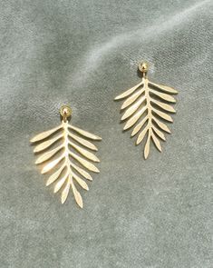 Fern leaves are made of raw brass. Gold plated stainless steel studs. Leaf size: 2,5 x 3 cm Botanical Leaves, Fern Leaves, Fern Leaf, Brass Gold, Raw Brass, Leaf Earrings, Fern, Laser Engraving, Statement Earrings