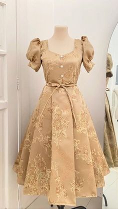 Sunday Dress Aesthetic, Sunday Kawr Design, Sunday Dress Top Design, Sunday Dress Top, Sunday Dress Outfit Church, Mizo Sunday Tops, Sunday Dress Mizo, Mizo Sunday Dress Design, Mizo Sunday Dress