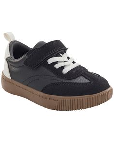 Designed with a hook and loop closure and padded insoles, these casual sneakers are perfect for school, playdates and everything in between. Low-top Scratch-resistant Sneakers For School, Casual Scratch-resistant Sneakers For Playtime, Casual Scratch-resistant Sneakers For School, School Sneakers Scratch-resistant Synthetic, Casual Scratch-resistant School Sneakers, Casual Synthetic Sneakers For Playtime, Sporty Sneakers With Rubber Sole For Playtime, Casual Sneakers With Rubber Sole For Playtime, Casual Sneakers With Rubber Sole For Play