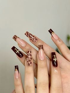 Dark Leopard Print Nails, Leopard And Gold Nails, Brown And Leopard Nails, Dark Red And Brown Nails, Italian Acrylic Nails, Dark Brown Nails With Design, Brown Leopard Print Nails, Dark Red Leopard Print Nails, Brown Y2k Nails Acrylic