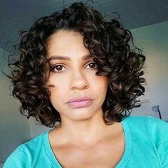 Short Natural Curly Hair, Fesyen Rambut, Curly Hair Photos, How To Curl Short Hair, Haircuts For Curly Hair, Hair Styles 2017, Curly Hair With Bangs, Short Natural Hair Styles