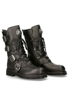 These eco-friendly vegan goth black buckle mid-calf boots are an essential addition to any alternative wardrobe. Crafted from high-quality vegan materials, they offer a sustainable and cruelty-free option for those who are conscious of their environmental impact. Festival Aesthetic, New Rock, Metal Accents, Calf Boots, Mid Calf Boots, Rock Style, Festival Outfit, Platform Boots, Punk Fashion