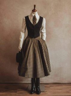 Late Victorian Fashion, Sundance Clothing, Light Academia Outfit, Vintage Academia