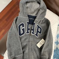 Nwt 5 Year Toddler Baby Gap Zip Up Hoodie Blue Winter Sweatshirt For Playtime, Gray Tops For Winter Playtime, Gray Winter Tops For Playtime, Gap Tops For Playtime In Fall, Gap Tops For Fall Playtime, Gray Fleece Top With Adjustable Hood, Gap Hoodie, Baby Gap, Zip Up Hoodie