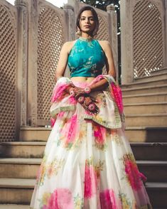 20+ Crop-Top Lehenga Designs For Modern Brides-To-Be - ShaadiWish Sleeveless Blouse Designs For Lehenga, Udaipur Wedding, Sabyasachi Collection, Sleeveless Blouse Designs, Indian Wedding Lehenga, Blouse Designs Catalogue