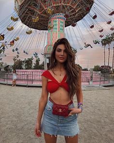 Festival outfits you will absolutely love. - agirlcanblog.com Shortalls Outfit, Rave Party Outfit, Fashion Inspo Instagram, Negin Mirsalehi