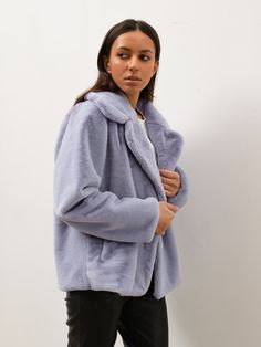 Lilac blue plush jacket reminds an ice cream, but with collar and long sleeves. Made of soft and pleasant to touch faux fur. Fully cut and sew by professional tailor. Available in such colors: blush pink, light beige, light gray. DETAILS: ▪️ plush faux fur ▪️ fully lined ▪️ notched collar ▪️ long sleeves ▪️ relaxed fit ▪️ side pockets ▪️ hook and eye closures ▪️ belt ▪️ temperature rated: 32 - 42 F (0 +5C) ▪️ insulation is available ▪️ length - 105 cm /41.3'' Please, note, each coat is produced Fluffy Mink Long Sleeve Outerwear, Fluffy Mink-colored Long Sleeve Outerwear, Blue Fluffy Winter Outerwear, Fluffy Blue Outerwear For Winter, Blue Fur Coat With Faux Fur Trim, Blue Outerwear With Faux Fur Lining And Long Sleeves, Blue Outerwear With Faux Fur Trim And Long Sleeves, Blue Long Sleeve Outerwear With Faux Fur Trim, Purple Faux Fur Coat