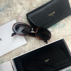 Authentic Purchased From Lotte Department Store In South Korea And Only Worn A Few Times. Box And Case Included Celine Accessories, Celine Triomphe, Box Color, Department Store, Havana, South Korea, Sunglasses Accessories, Black And Brown, Blonde