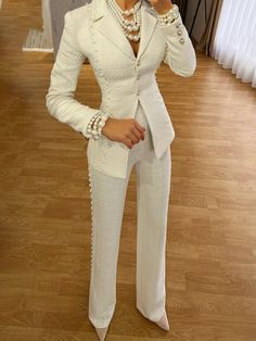 Old Money Straight Leg Textured Pants Dijbi Pin, Celana Fashion, Pant Suits For Women, Fest Outfits, Gaun Fashion, Stylish Work Attire, White Cross, Woman Suit Fashion, Pantsuits For Women