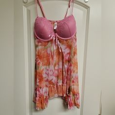 Inner Secrets Floral Chemise Size L Womens. New Without Tags. Adjustable Straps. Very Beautiful! Sheer Except For Bra. Lovely Embroidering. Pink Camisole Sleepwear For Vacation, Pink Summer Sleepwear With Built-in Bra, Pink Camisole Sleepwear For Spring, Pink Sleepwear With Built-in Bra For Spring, Pink Fitted Sleepwear For Beach, Orange Pink, Woman Colour, Pink Orange, Color Orange