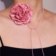 Super Cute And Stylish Ships In 5-10 Business Days Pink Flower Decor, Collar Rosa, Rose Choker, Embellished Fashion, Fabric Rose, Formal Jewelry, Party Women, Flower Choker, How To Wrap Flowers