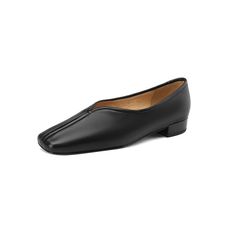 These loafers are designed in a timeless, minimal silhouette, so you'll be sure to wear them often. Made from soft leather, soft bottom that ensure all-day comfort. Wear yours with tailoring and denim alike. Color: Apricot/Black/BrownMaterial: SheepskinLining: Genuine LeatherInsole: SheepskinSole: RubberHeels: 2.5 cm/0.98"Weight: 0.19kg Each Shoes (measured size 7)Fit: Medium to Wide, Runs Normal.Origin: Made in China Production Time: About 5-7 days (Any exceptional case will email you, Please p Oxford Boots, Buckle Ankle Boots, Slip On Loafers, Shoe Inspo, Comfort Wear, Western Cowboy Boots, Spring Shoes, Womens Boots Ankle, Black Ankle Boots