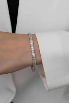 Be unique with this elegant baguette cut diamond bracelet at everywhere. We guarantee for you ; low price , high quality , maximum happiness.We can make also 18k,22k,24k. Material Gold : 14K( 585 ) 10.24 gr White Gold Diamond : 3.19 CT E-F/VS *Returns & exchanges ; Don't worry ,we gladly accept returns and exchanges if you don't like our jewelry. Contact us within: 14 days of delivery Ship items back within: 30 days of delivery Every order you place will be carefully prepared and sent in a durab Diamond Tennis Bracelet For Wedding, Elegant Rectangular Brilliant Cut Tennis Bracelet, Formal Baguette Bracelet With Diamond Accents, White Gold Baguette Diamond Bracelet For Anniversary, White Gold Baguette Diamond Bracelet, Luxury Round Tennis Bracelet With Baguette Diamonds, Classic Silver Baguette Diamond Bracelet, Formal Silver Baguette Diamond Bracelet, Formal White Gold Baguette Diamond Bracelet