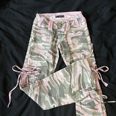 pink and green low rise camo flare cargo pants, size... - Depop Pink Camo Cargo Pants, Pink Cargos, Pink Camo Pants, Flare Cargo Pants, Wattpad Outfits, Pink Cargo Pants, Y2k Camo, Camo And Pink, Camo Jeans