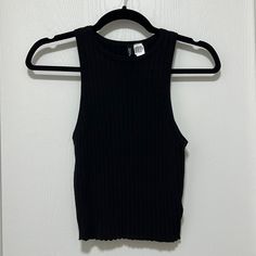 Black Knit H&M Crop Top. Size M. Never Worn Chic Black Crew Neck Tank Top, Trendy Black Sleeveless Knit Top, Trendy Black Tank Top For Fall, Black Cropped Casual Knit Top, Casual Black Cropped Knit Top, Black Sleeveless Crop Top For Fall, Black Knit Crew Neck Tank Top, Casual Black Knit Crop Top, Casual Black H&m Tops