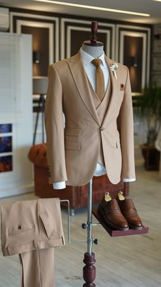 Best Wedding Suits, Stylish Mens Suits, Groom Wedding Attire, Classy Suits, Beige Suits, Wedding Suits Groom, Dress Suits For Men, Designer Suits For Men, Men Stylish Dress