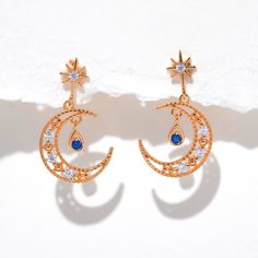 Dream off to space in our dazzling Blue Moon Earrings. With its intricate design and pops of blue, these beauties will leave everyone star-struck. Earrings Space, Dinosaur Earrings, Star Struck, Flat Back Earrings, Fruit Earrings, Earring Post, Necklace Chain Lengths, Stud Set, Star Studs