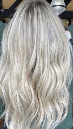 Hair Color And Cut, Grey Hair, New Hair, Blonde Hair, Hair Color, Blonde, Long Hair Styles, Hair Styles