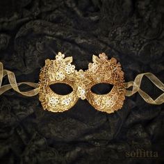 Venetian Style Gold Couple's Masquerade Mask Gold Lace | Etsy Couples Masquerade Masks, Golden Mask, Masquerade Ball Masks, Gold Masquerade Mask, The Mask Costume, Masquerade Ball Mask, Prom Costume, Masque Halloween, Ball Mask