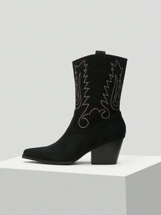 Black  Collar     Embellished   Women Shoes Western Ankle Heeled Boots For Winter, Western Style Ankle Heeled Boots For Winter, Western Style Black Platform Boots For Fall, Western High Ankle Platform Boots For Winter, Western Style High Ankle Platform Boots For Winter, Winter Western High Ankle Platform Boots, Black High Ankle Western Martin Boots, Trendy Winter Heeled Boots With Snip Toe, Western Black Mid-calf Boots For Fall