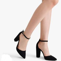 Nwt Dream Paris Coco Pointed Toe 4 In.High Heels. Size 7.5 Comes In The Original Box. Simple Black Heels, Paris Shoes, Stylish Short Dresses, Short Heels, Beautiful Heels, Heels Classy, Shoes Color, High Heel Pumps, Casual Shoes Women