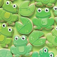 Reptile Cupcakes, Frog Themed Desserts, Frog Cookies Royal Icing, Lizard Cookies Decorated, Alligator Cookies Decorated, Frog Queen, Decorated Biscuits, Shape Cookies