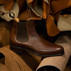 Chelsea Boots Brown, Mens Fashion Illustration, Brown Chelsea Boots, Chelsea Boots Men, Boots Brown, Brown Leather Boots, Boots Men, Leather Boots, Fashion Illustration