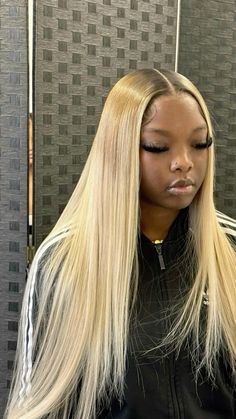 Blonde Wig On Brown Skin, Hair Ext, Pretty Hair Color, Girls Hairstyles Braids, Hot Hair Styles, Front Lace Wigs Human Hair, Hair Dye Colors