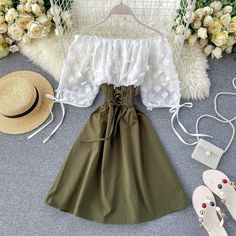 Off Shoulder Patchwork Flower Chiffon Slim Waist Lace Up A-Line Beach Dress









Size(cm)





Bust





Sleeve





Waist





Length









Free





60-100





34





60-72





82 Skirts Outfits, Skai Jackson, Short Summer Dresses, Mode Kpop, Party Dress Short, Really Cute Outfits, Dress Party, Mode Style, Slim Waist