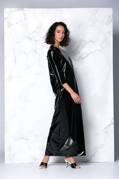 Black Latex Dress, Black Dresses Online, Long Leather Skirt, Vinyl Fashion, Black Kaftan, Vinyl Dress, Minimalist Dress, Dress Minimalist, Punk Dress