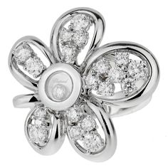 Chopard Flower Diamond White Gold Ring 0001831 Luxury Platinum Jewelry With Cluster Design, Luxury Platinum Cluster Jewelry, Luxury White Gold Cluster Diamond Ring, Luxury White Gold Flower-shaped Jewelry, Luxury White Gold Flower Shaped Jewelry, Luxury Flower Shaped Jewelry With Pave Setting, Luxury Flower Shaped Formal Rings, Luxury Flower-shaped Formal Rings, Silver Brilliant Cut Diamond Ring In Flower Shape