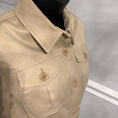 Jones New York Signature Khaki Jacket Size S Nwot Exceptionally Stylish! Dress It Up Or Down. Great Detailing Includes 4 Pockets, Logo Buttons, Gold Buckles. Waist Can Be Cinched Or Worn More Loosely. Armpit To Armpit 18 1/2” Waist 15-17” Depending On Cinch Hip 19” Sleeve Length 24” Length Hps 24” Classic Cream Outerwear With Flap Pockets, Classic Cream Long Sleeve Leather Jacket, Khaki Utility Jacket With Snap Buttons For Workwear, Fitted Beige Outerwear With Flap Pockets, Beige Leather Jacket With Button Closure For Work, Beige Casual Leather Jacket With Button Closure, Classic Beige Leather Jacket For Work, Fitted Outerwear With Flap Pockets, Utility Style Long Sleeve Leather Jacket For Work