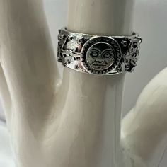 S925 As Seen In Picture Above. Super Cute Ring! Never Worn And In Great Condition! Size 8 (Picture Above For Reference) Japanese Ring, Cute Ring, Birthday Trip, Moon Ring, Ring Color, Cute Rings, Sun Moon, Womens Jewelry Rings, Silver Jewelry