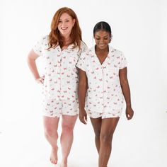 Moms deserve the best, and we’ve designed this pajama set with amazing moms in mind. After a full day of taking care of baby, these luxuriously soft pajamas are just one more reason to look forward to bedtime. Our signature bamboo fabric is silky and lightweight. Short sleeves make these pajamas even more perfect for s Casual Cotton Nursing-friendly Sleepwear, Spring Matching Loungewear Sleepwear, Family Matching Cotton Sleepwear, Matching Spring Loungewear Sleepwear, Family Matching Cotton Sleepwear For Loungewear, Comfortable Nursing-friendly Sleepwear, Matching Sleepwear For Pajama Party In Spring, White Matching Set Sleepwear For Lounging, White Nursing Friendly Sleepwear