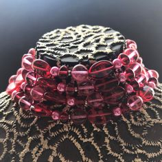 Vintage red pink long fashion glass beaded necklace in excellent vintage condition. Measures 44 inches long. Runway Jewelry, Desert Hot Springs, Vintage Rhinestone Jewelry, Stylish Necklace, Vintage Purses, Pink Jewelry, Deco Jewelry, Vintage Jewels, Rhinestone Jewelry