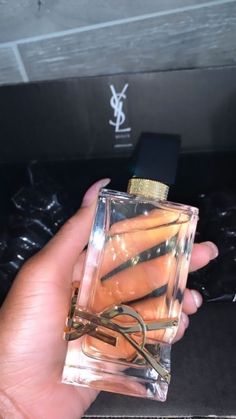 Ysl Libre, Luxury Perfumes, Shower Skin Care, Smell Goods, Pretty Skin Care