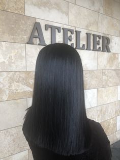 Shoulder Length Jet Black Hair, Medium Black Hair Straight, Black Hair Medium Length, Black Hair Short, White Ombre Hair, Medium Black Hair, One Length Hair, Dark Black Hair, Curly Hair Beauty