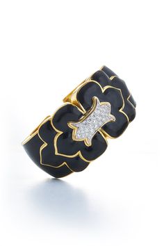 DAVID WEBB-Black Enamel Trefoil Cuff Bracelet-YELLOW GOLD Luxury Bracelets, Metal Choker, David Webb, Palm Beach Jewelry, Chunky Jewelry, Work Jewelry, Bracelet Collection, Travel Jewelry, Cuff Bangles